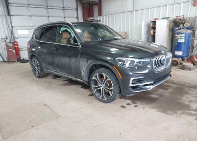 2022 BMW X5
