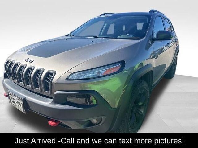 2018 JEEP Cherokee