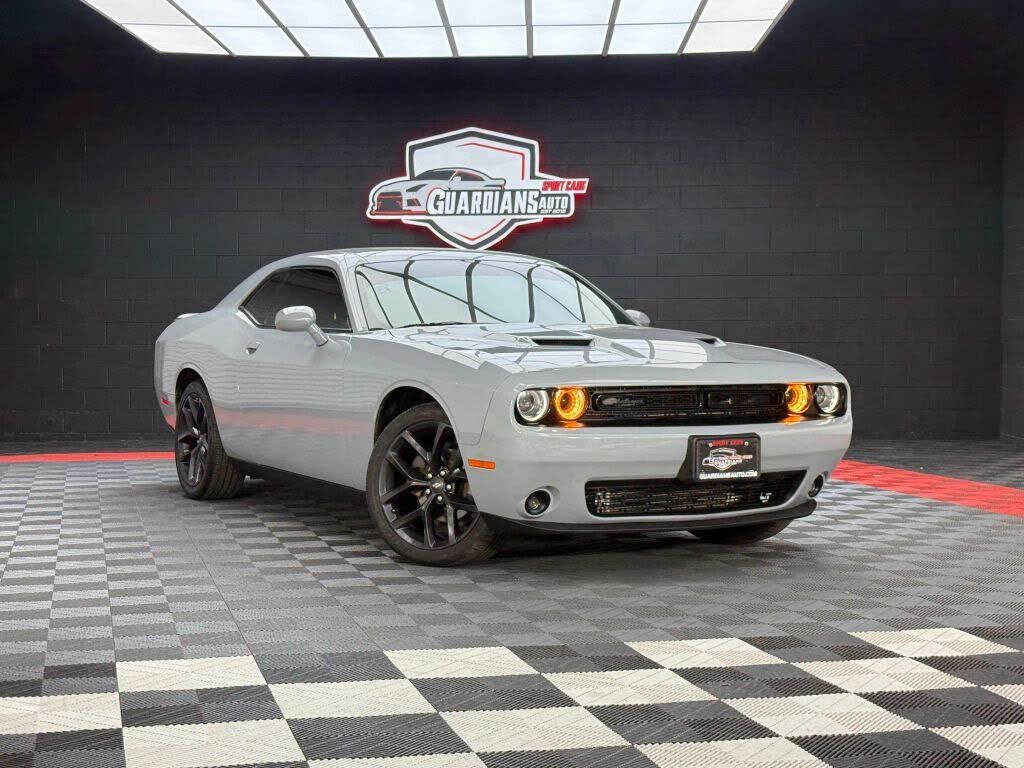 2021 DODGE Challenger