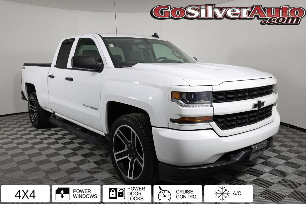 2018 CHEVROLET Silverado