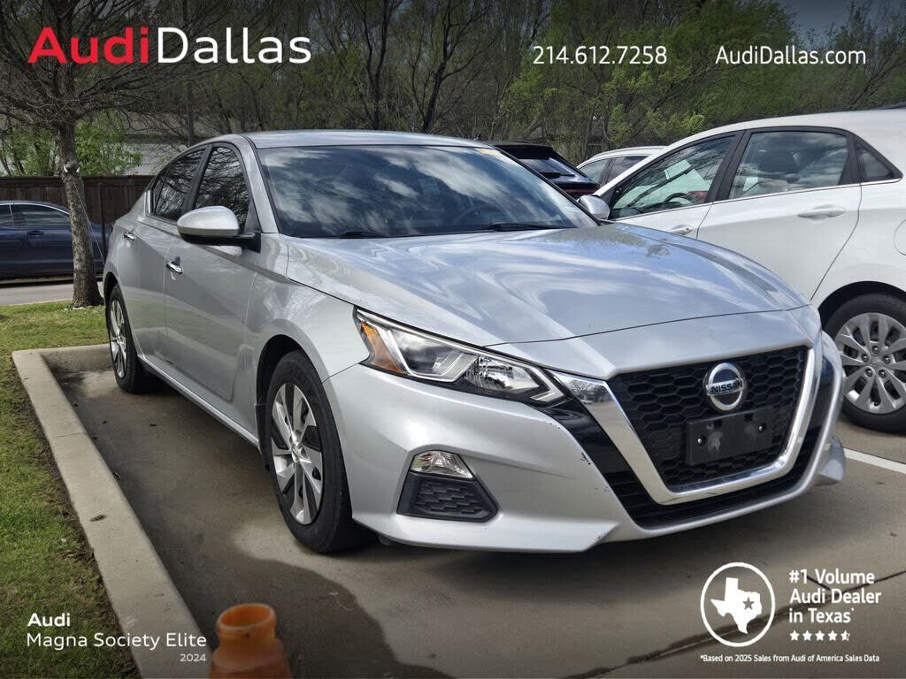 2020 NISSAN Altima