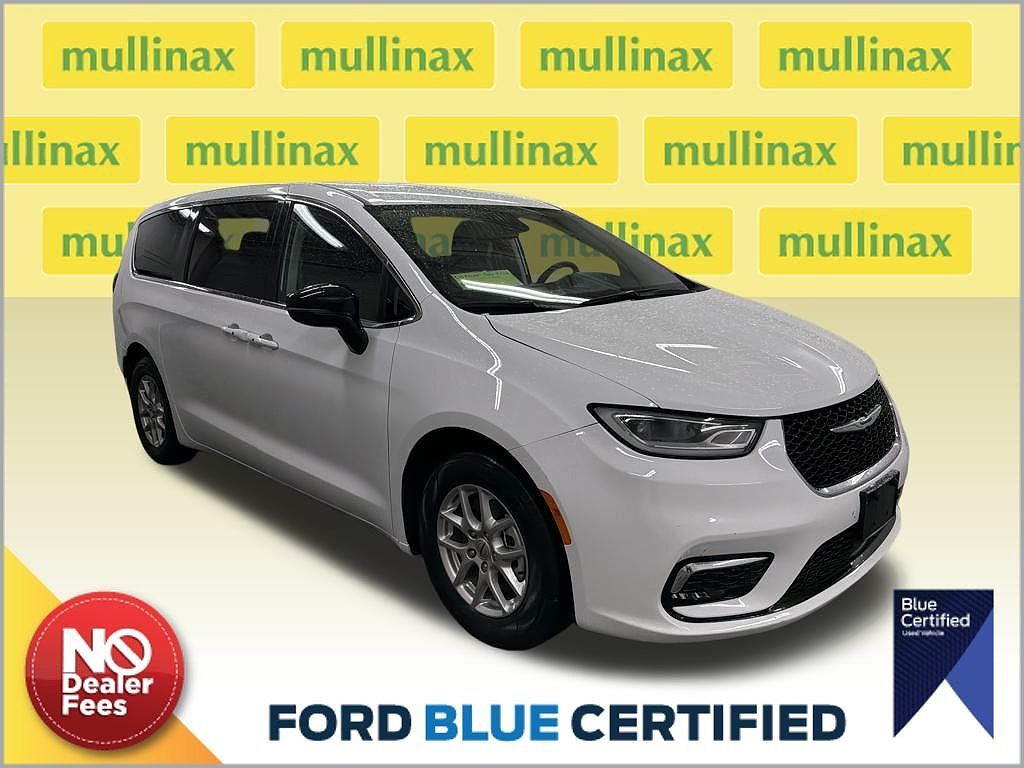 2024 CHRYSLER Pacifica