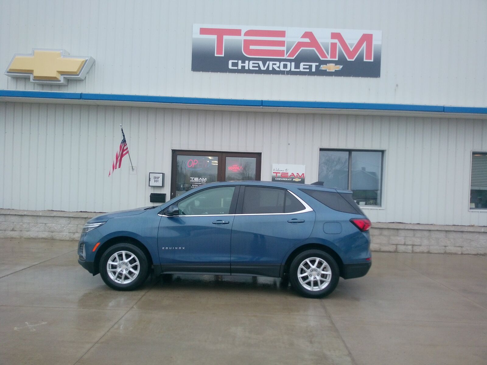 2024 CHEVROLET Equinox