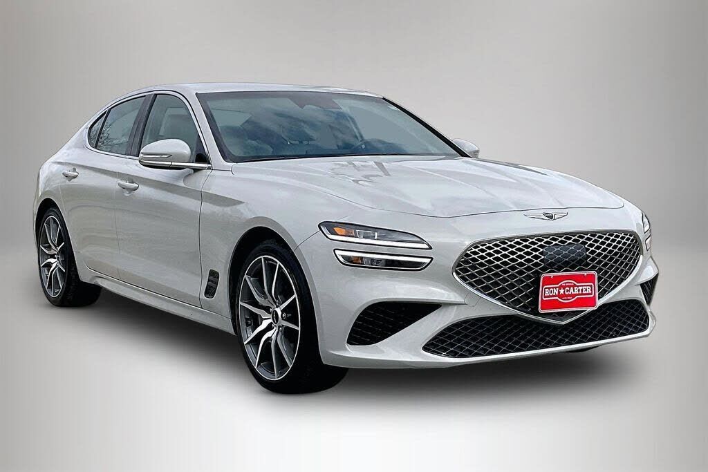 2025 GENESIS G70