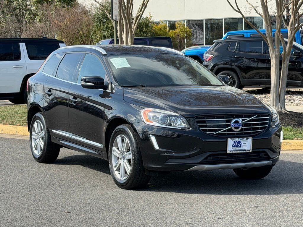 2016 VOLVO XC60
