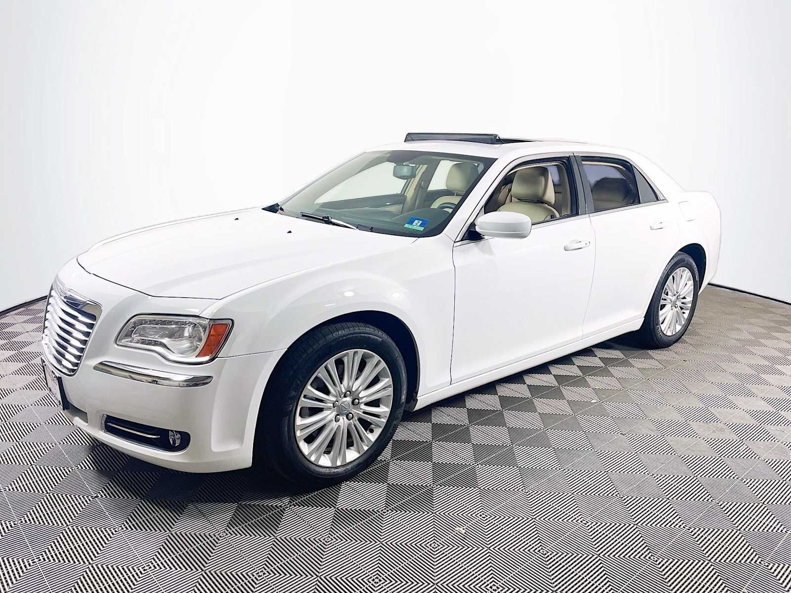 2014 CHRYSLER 300