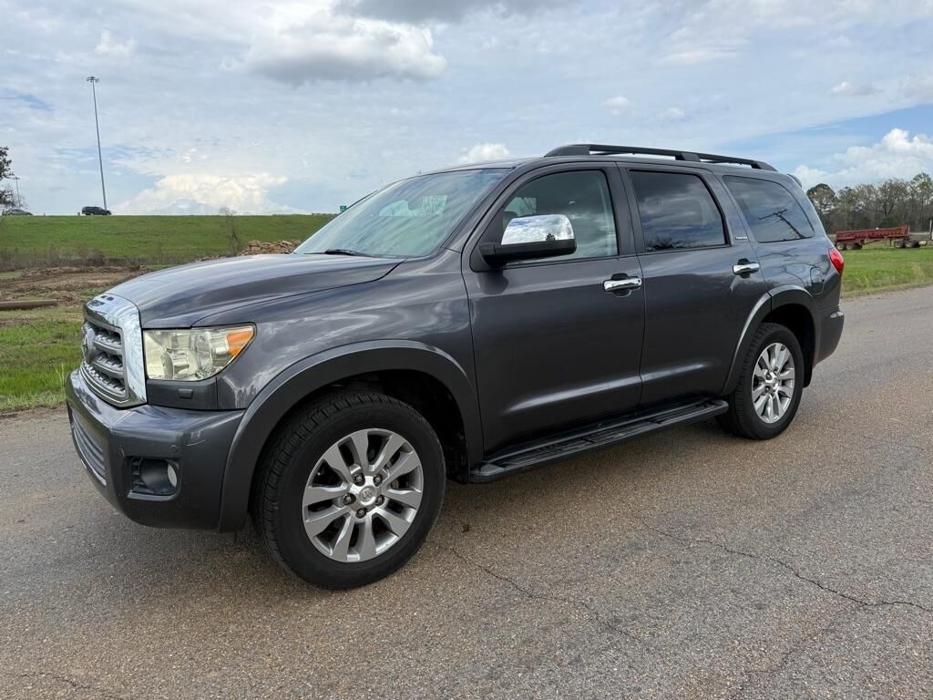 Toyota Sequoia