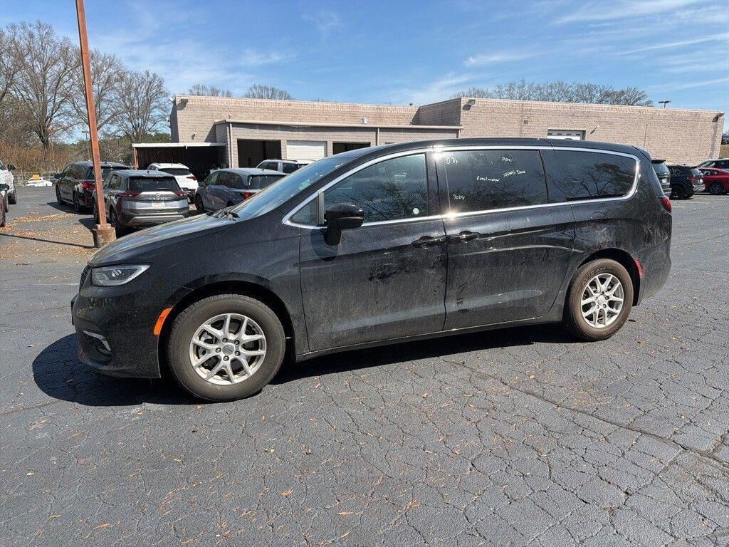 2025 CHRYSLER Pacifica