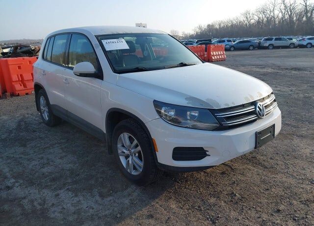 2013 VOLKSWAGEN Tiguan