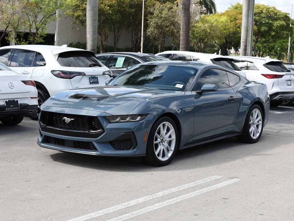2025 FORD Mustang