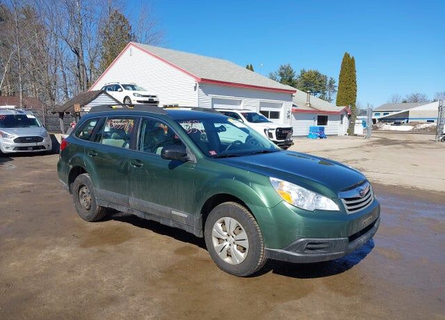 2012 SUBARU Outback
