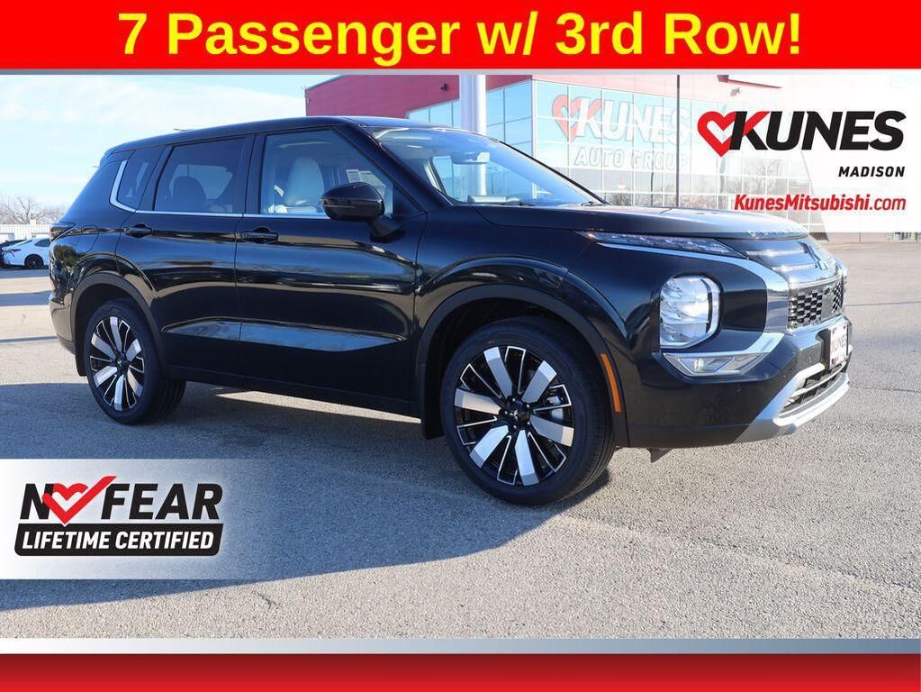 2026 MITSUBISHI Outlander