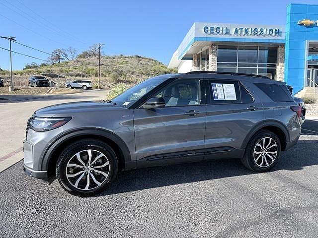 2025 FORD Explorer