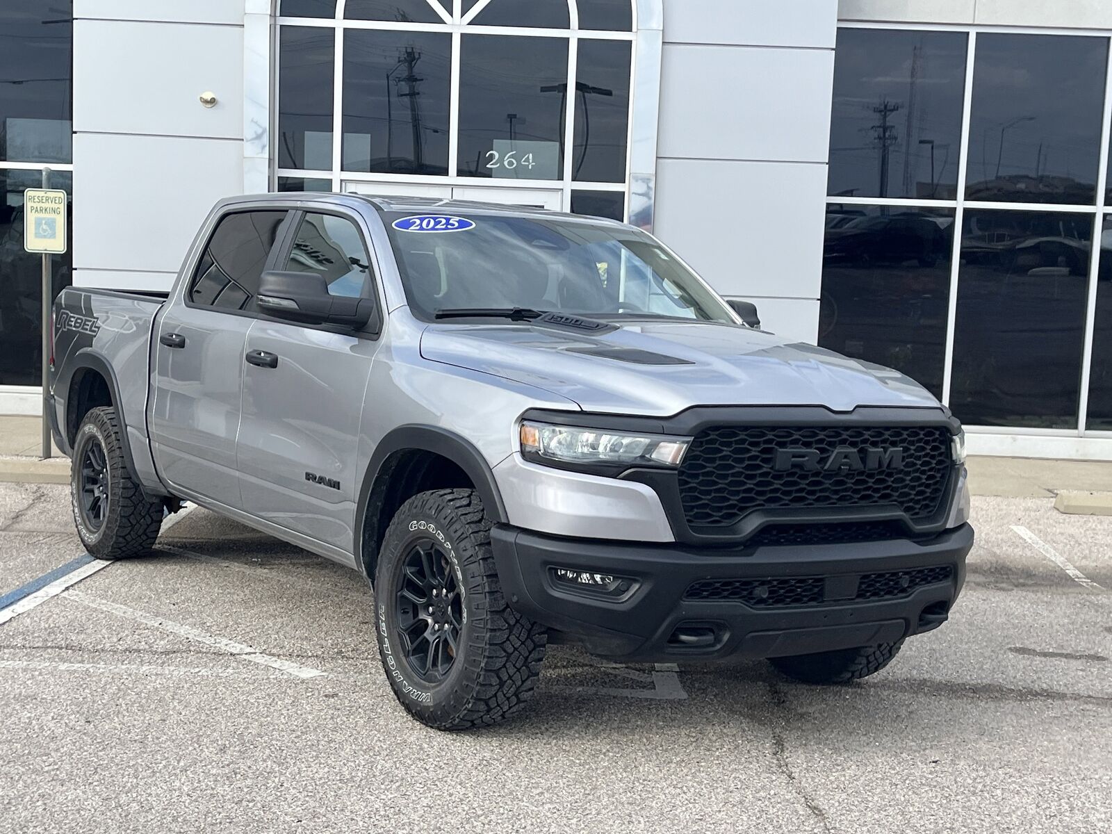 2025 RAM 1500