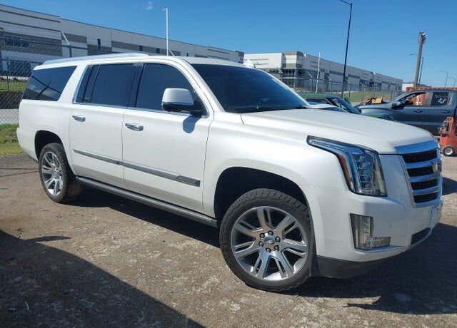 2016 CADILLAC Escalade