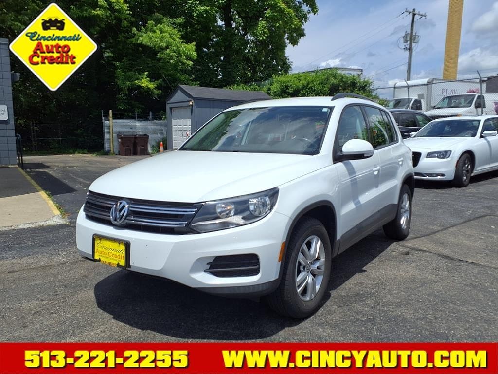 2016 VOLKSWAGEN Tiguan
