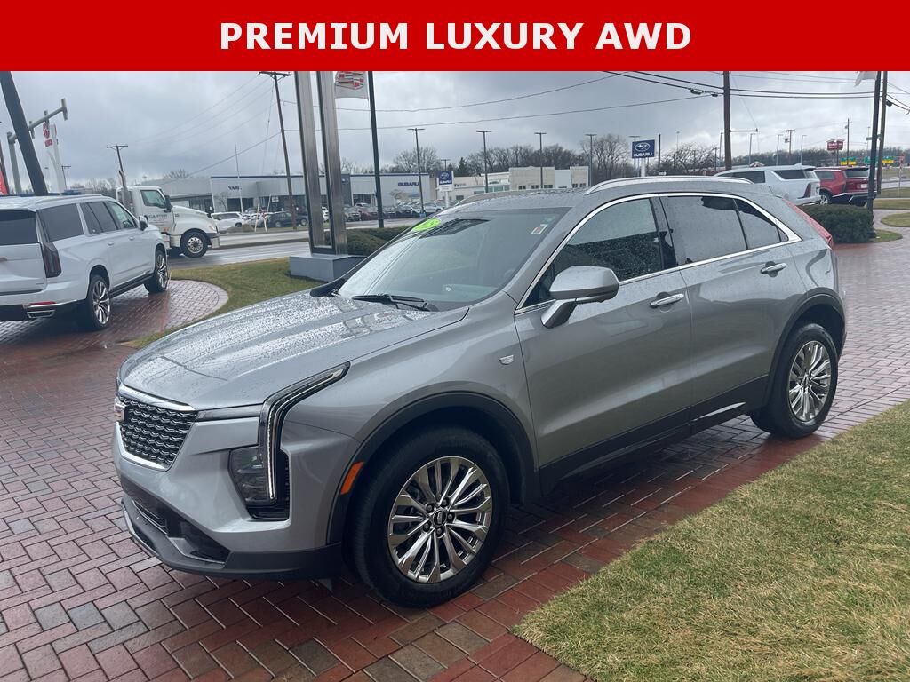 2025 CADILLAC XT4