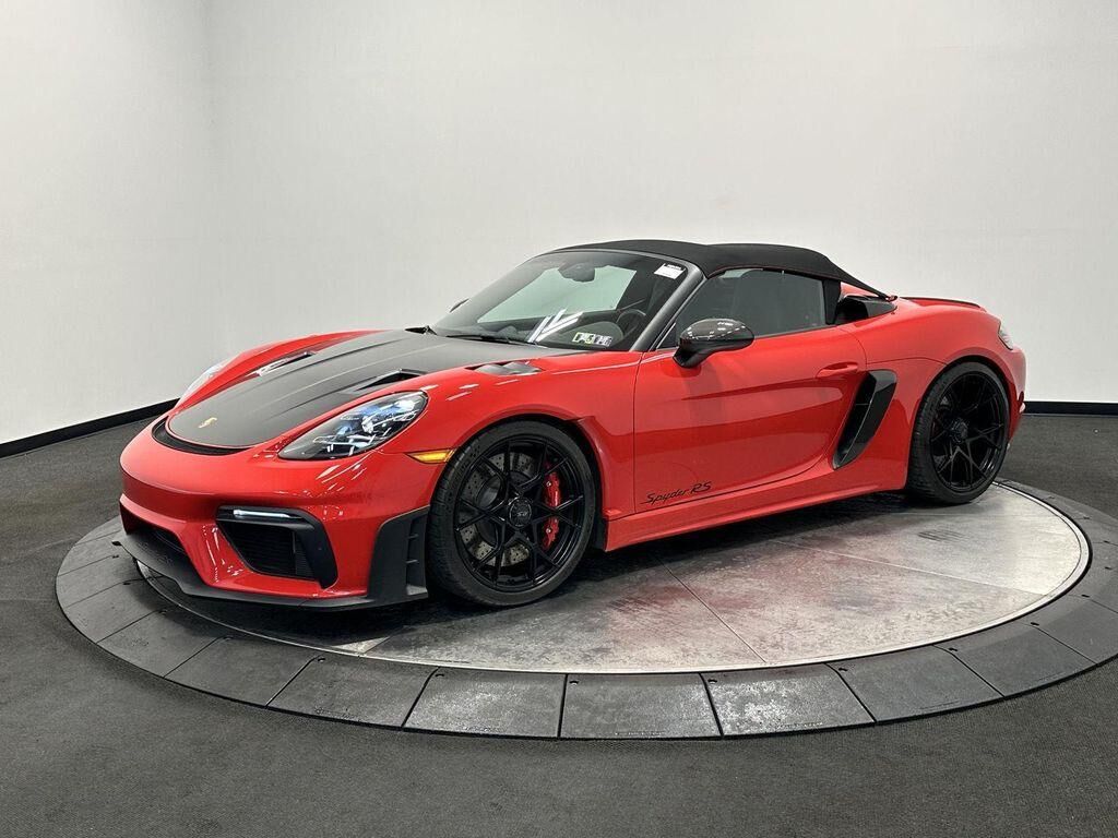 2024 PORSCHE 718