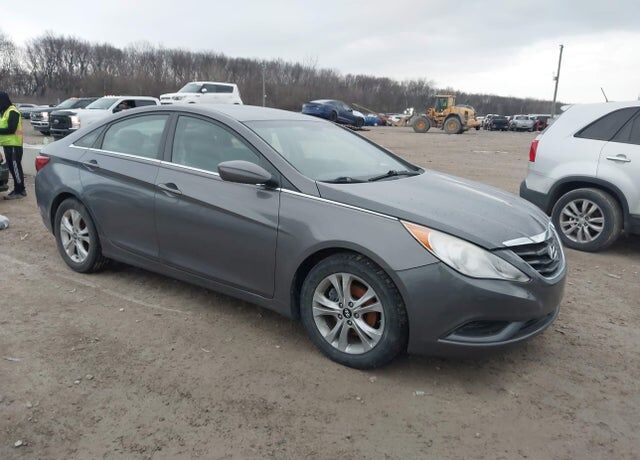 2011 HYUNDAI Sonata