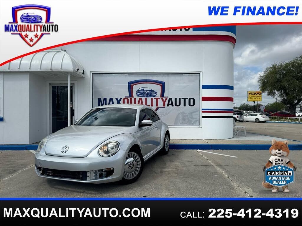 2016 VOLKSWAGEN Beetle