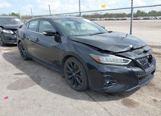 2022 NISSAN Maxima
