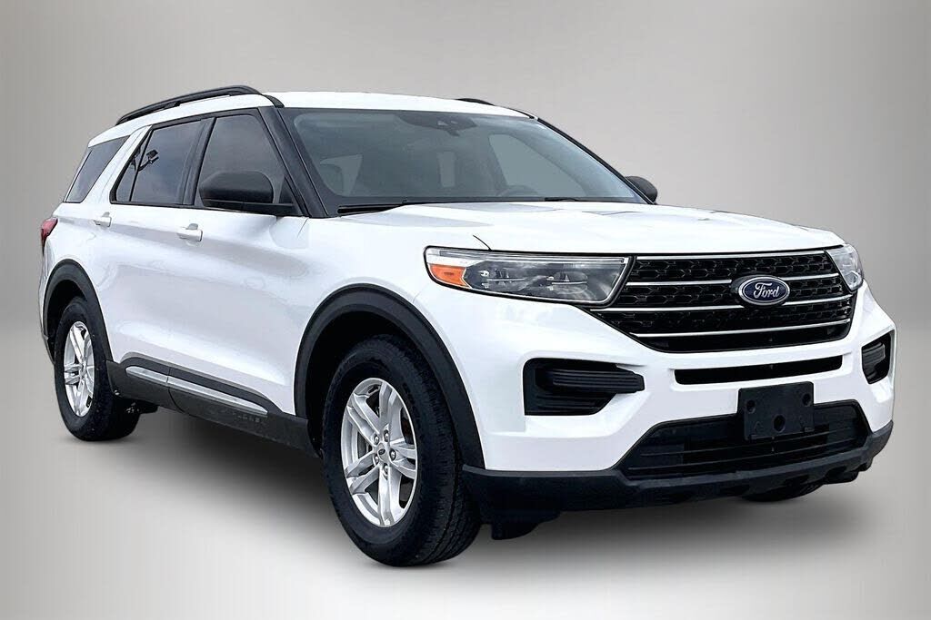 2021 FORD Explorer