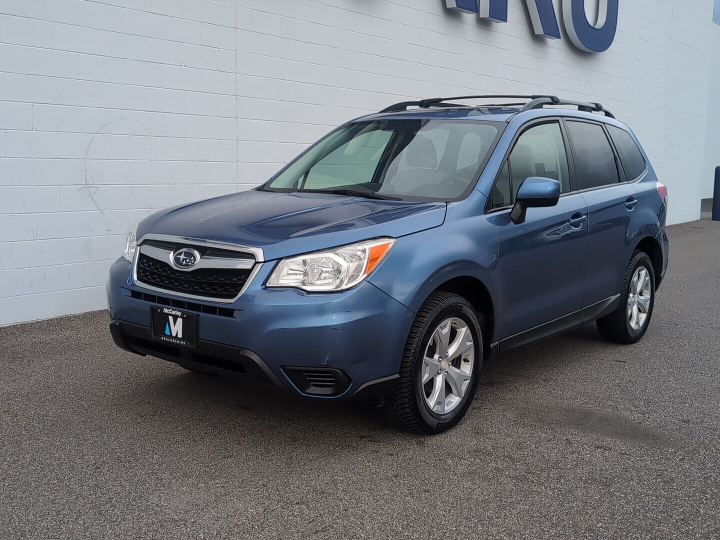 2016 SUBARU Forester