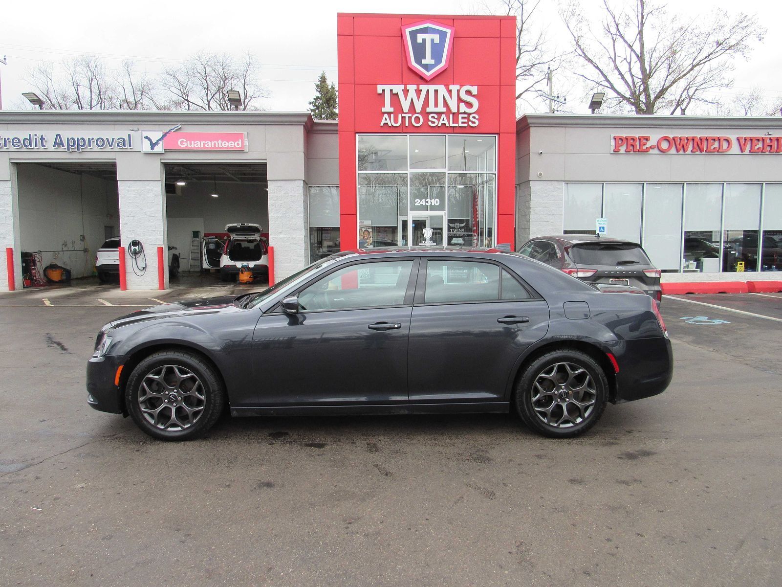 2018 CHRYSLER 300