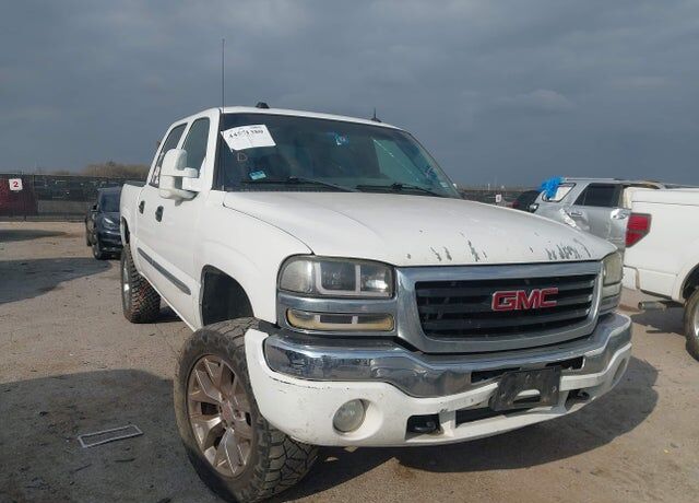 2005 GMC Sierra