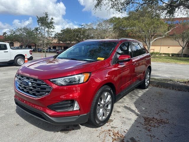 2023 FORD Edge