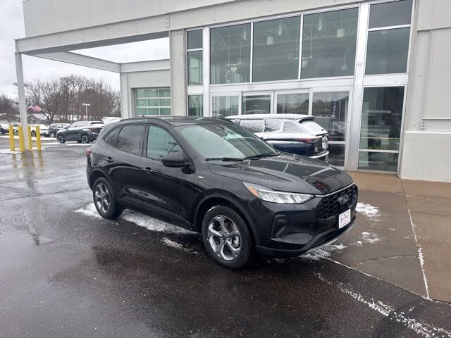 2025 FORD Escape
