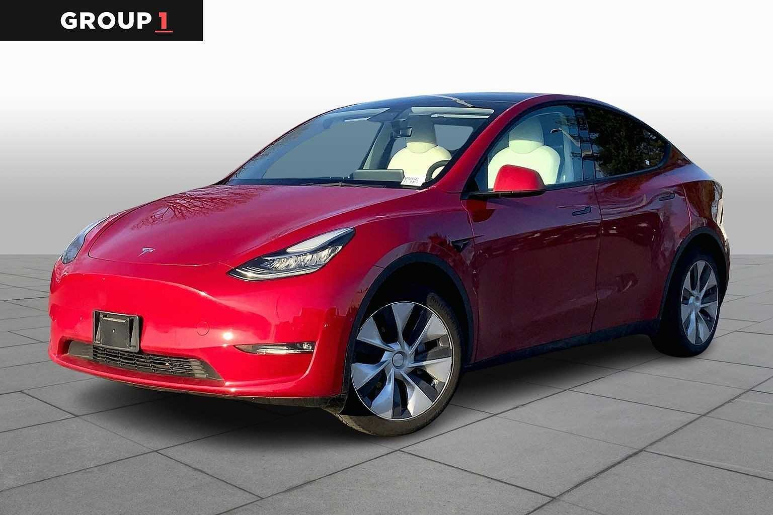 2022 TESLA Model Y