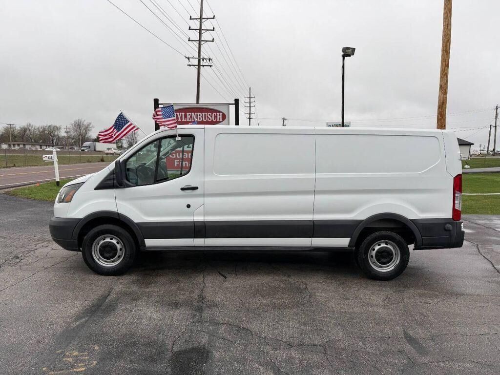 2015 FORD Transit