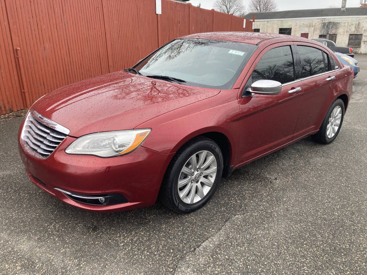 2014 CHRYSLER 200