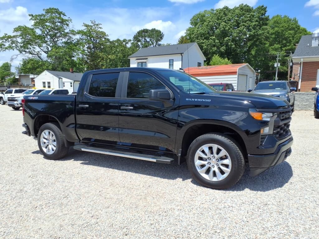 2025 CHEVROLET Silverado