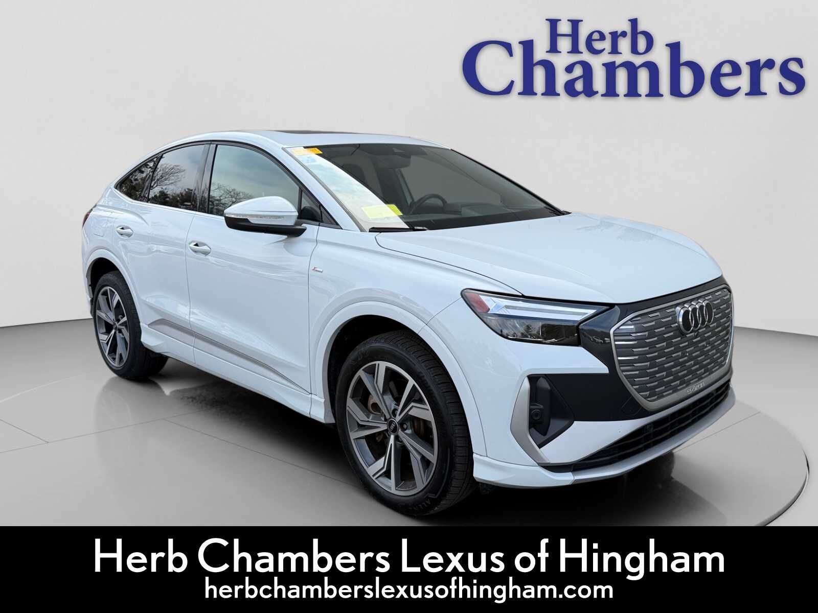 2023 AUDI Q4