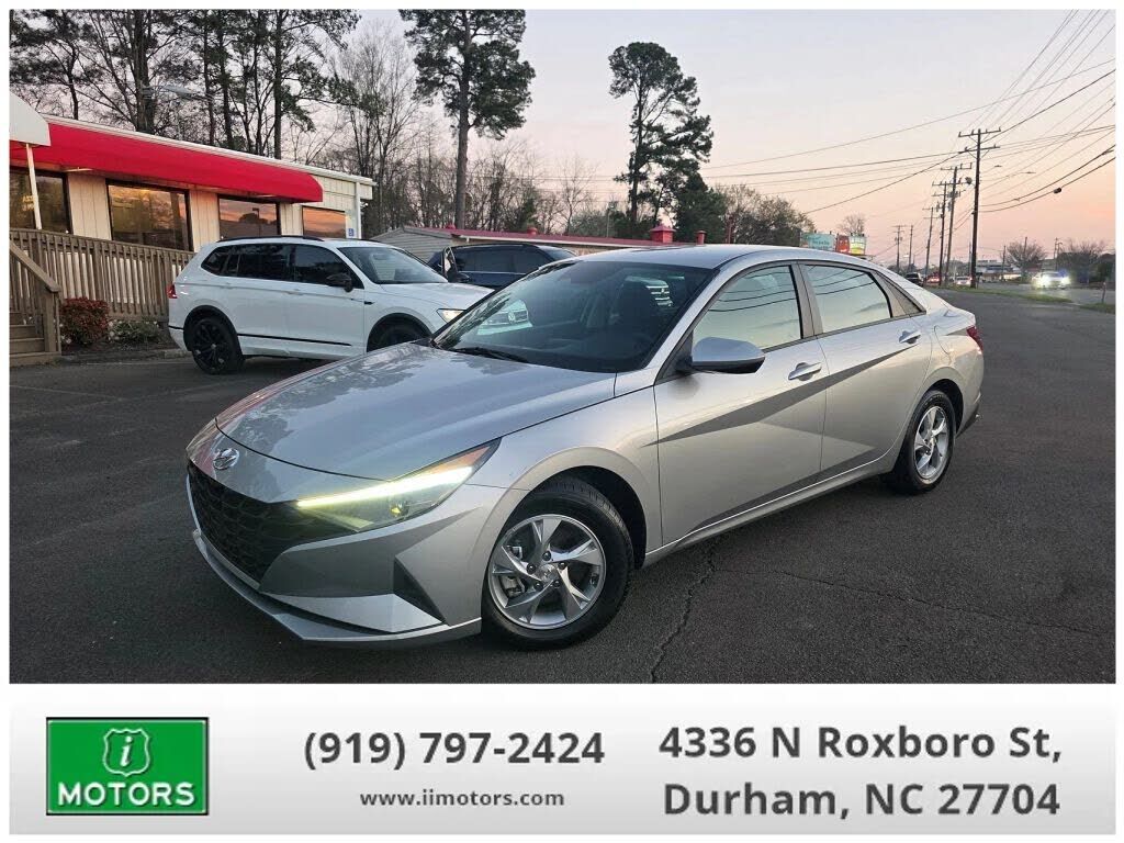 2023 HYUNDAI Elantra