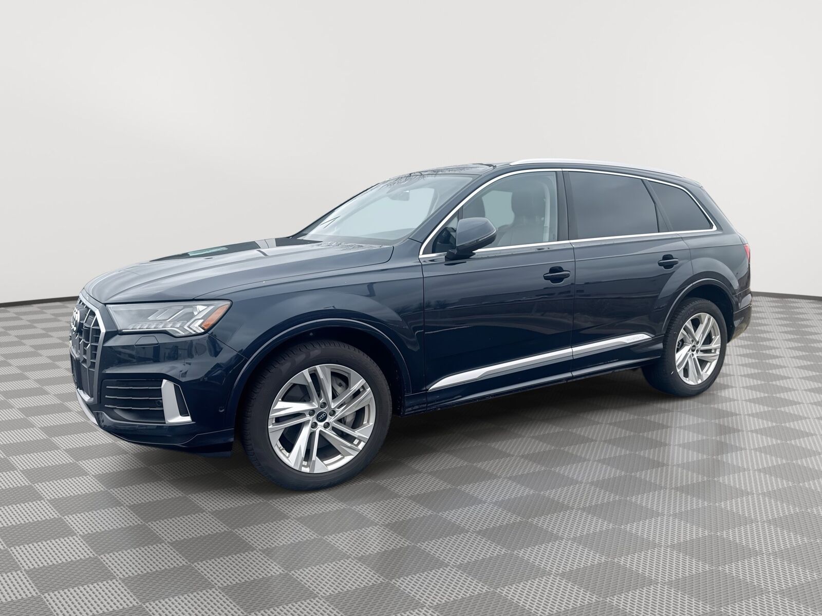 2023 AUDI Q7