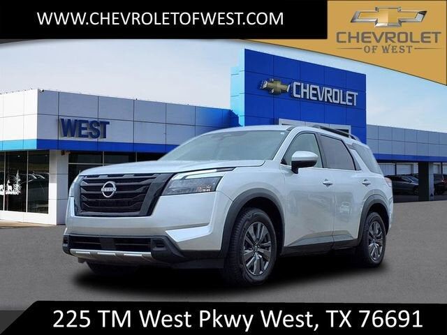 2024 NISSAN Pathfinder