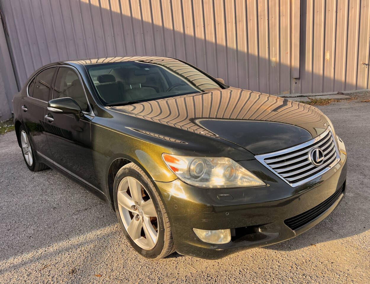 2010 LEXUS LS