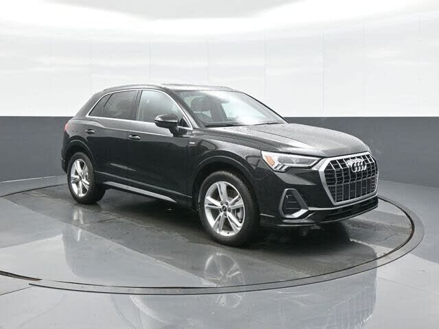 2024 AUDI Q3