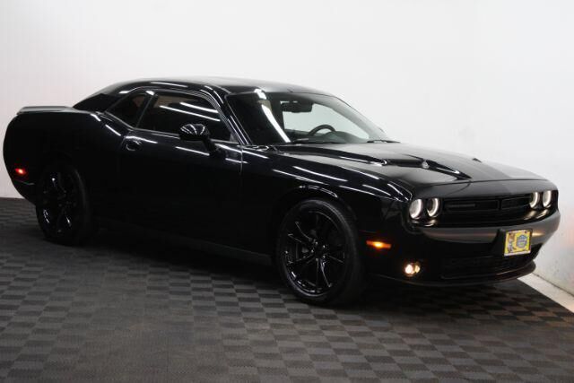 2016 DODGE Challenger