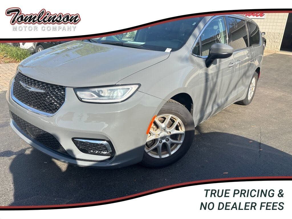 2023 CHRYSLER Pacifica