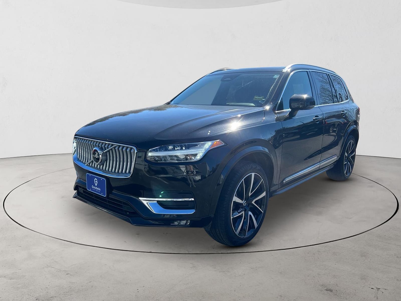2024 VOLVO XC90