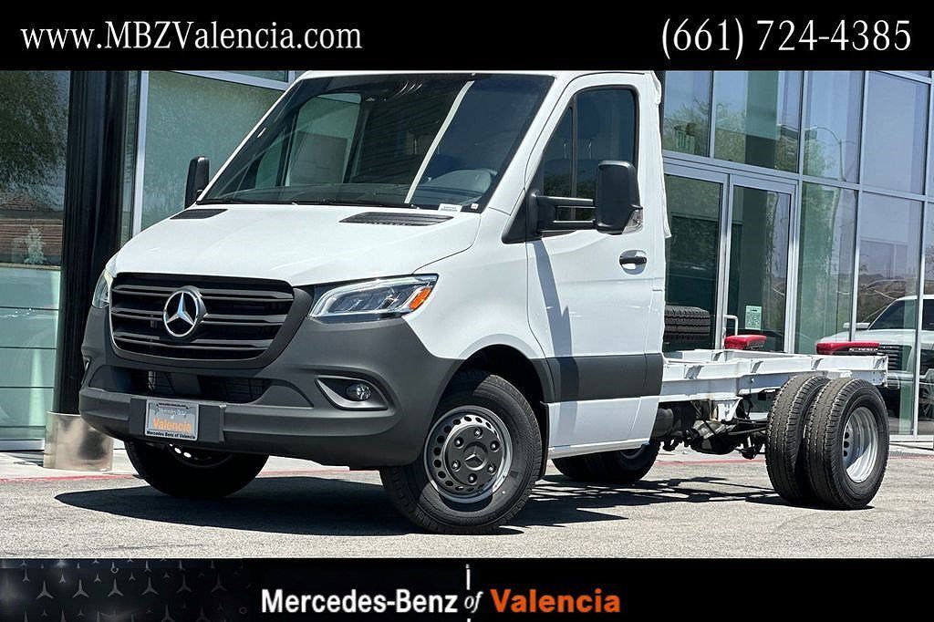 2024 MERCEDES-BENZ Sprinter