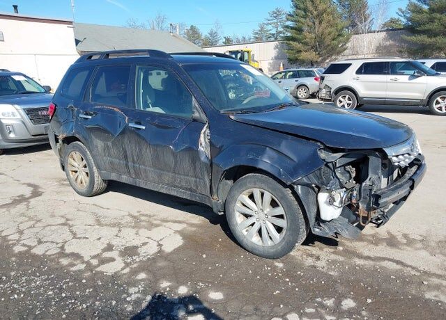 2013 SUBARU Forester