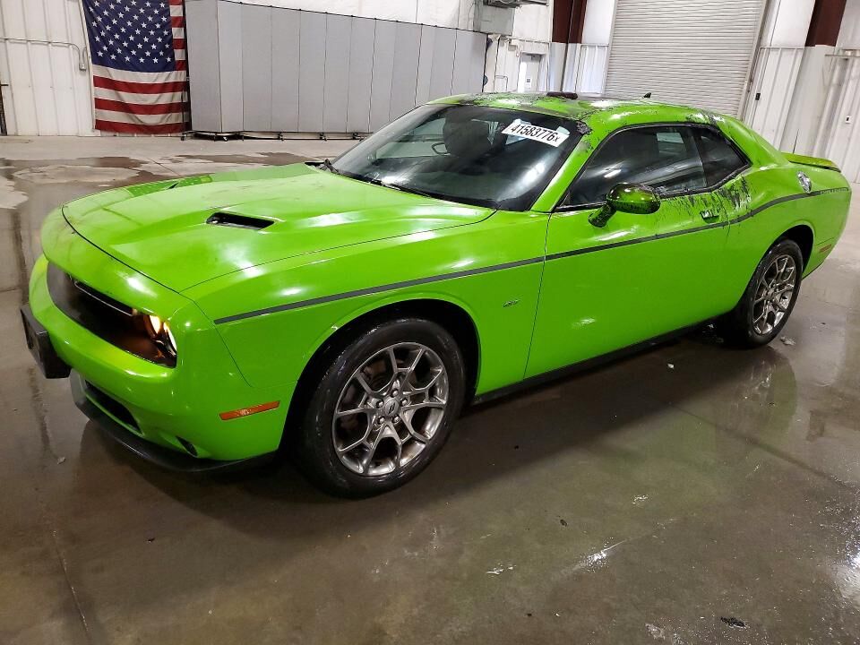 2017 DODGE Challenger