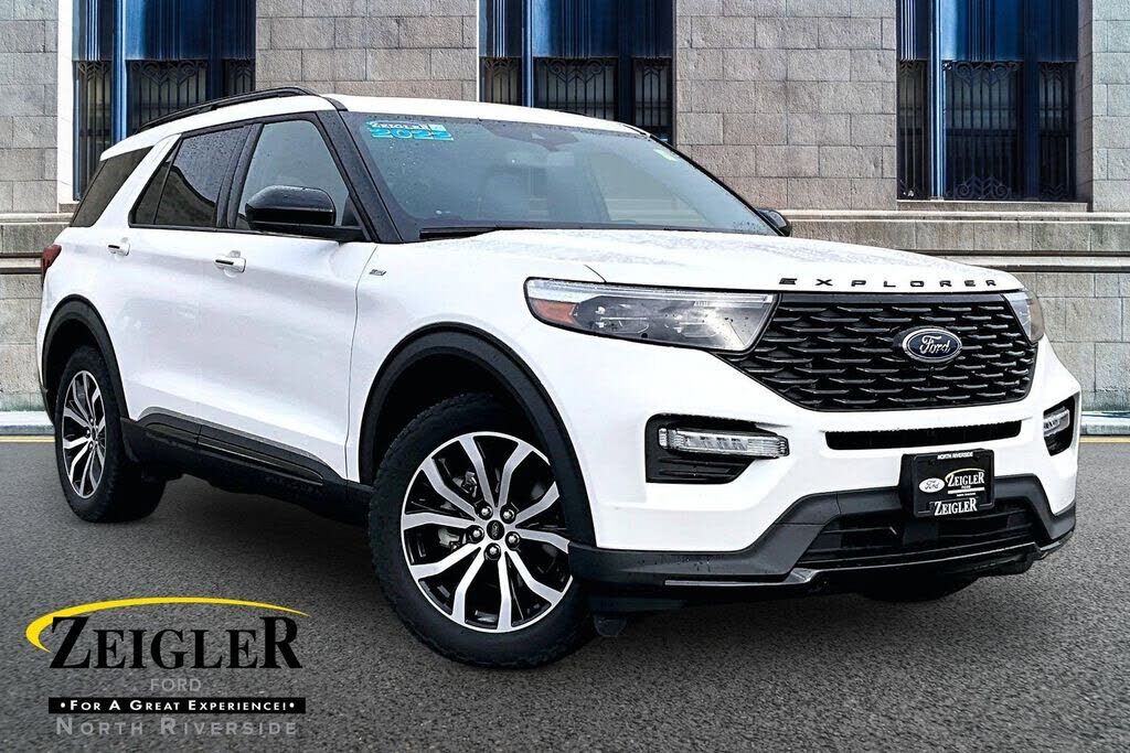 2022 FORD Explorer