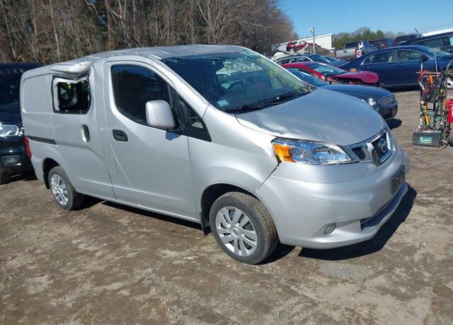 2020 NISSAN NV200