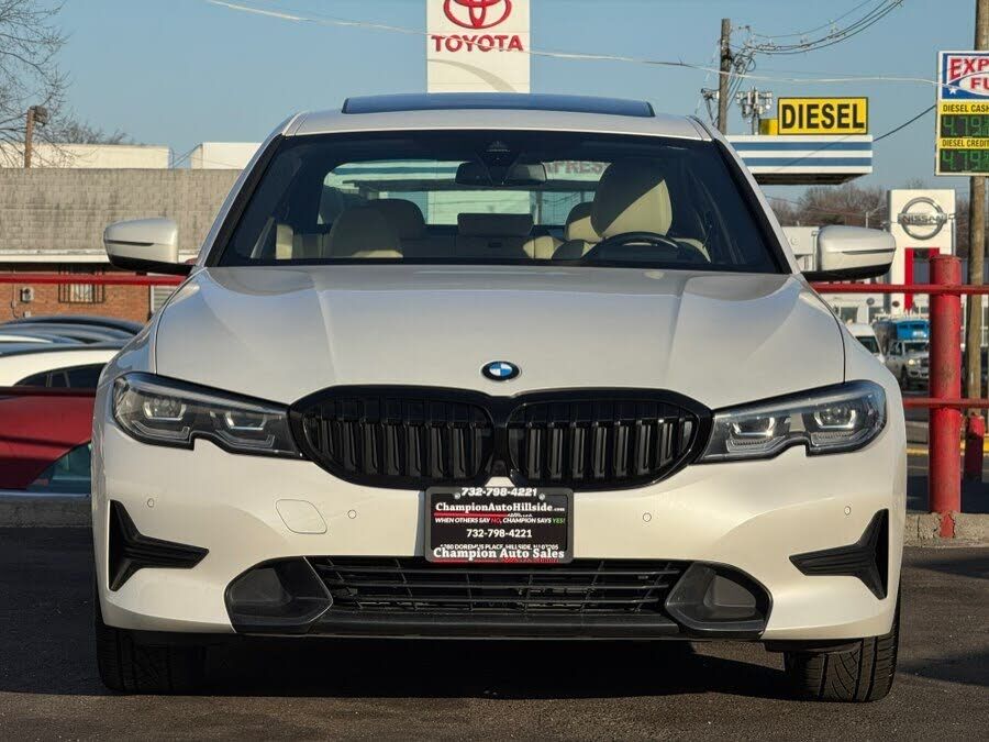 2021 BMW 330i